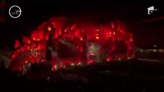 Prima noapte a festivalului Untold a fost un real succes. Sute de mii de oameni au ocupat "inima Ardealului" pentru a-şi vedea idolii