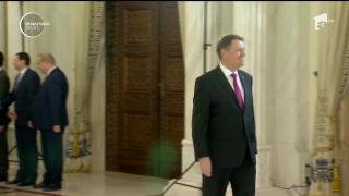 Preşedintele României are o nouă pasiune: golful. Klaus Iohannis şi-a cumpărat echipament şi chiar a luat lecţii de golf