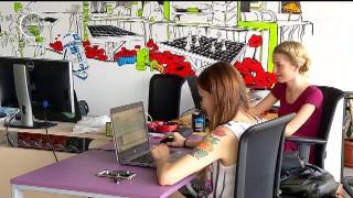 Munca de acasă, recunoscută prin lege şi în România