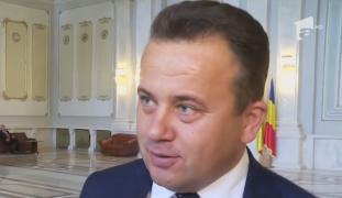 Cititul e o corvoadă pentru politicieni