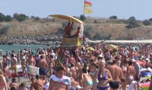 De Sfânta Maria, România îmbracă haine de mare sărbătoare, iar PETRECERILE se ţin lanţ!