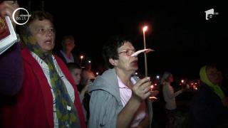 Sfânta sărbătoare a Adormirii Maicii Domnului. Noapte de pelerinaj la mănăstirile din ţară