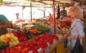 Supermarketurile şi alte magazine se mută la periferie, dacă va fi adoptată propunerea de lege de la Ministerul Agriculturii