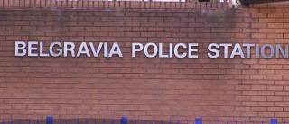 Puiu Popoviciu nu a ajuns la Poliţia din Londra, chiar dacă are de făcut trei vizite săptămânale