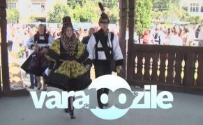 Oşenii se întorc acasă, în fiecare an, aduşi de dorul de ţară