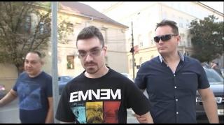 Fetiţă convinsă să-şi ucidă părinţii. Bărbatul care a corupt-o este cu 14 ani mai mare (VIDEO)