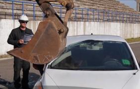 120 de autoturisme noi vor fi făcute ţăndări la Campional mondial de descarcerare, la Târgu Mureş