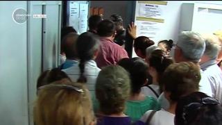 În România, bolnavii cronici care au nevoie de îngrijire la domiciliu MOR SINGURI acasă, în timp ce şefii Caselor de Sănătate inventează pacienţi pentru DECONTĂRI FICTIVE