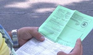 Noua lege RCA aprinde spiritele. Toţi şoferii vor plăti acelaşi preţ pentru poliţele RCA, indiferent de timpul petrecut în trafic