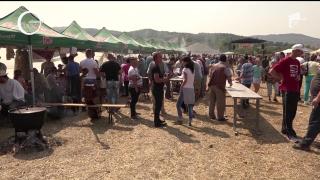 La Festivalul Oierilor din Hargita, de la Porumbenii Mari, s-a mâncat pe săturate, gratis
