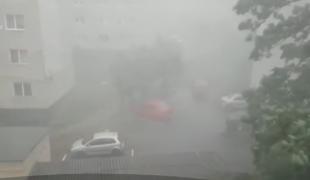 E cod galben de furtuni în următoarele 24 de ore, în România, dar ce urmează apoi din punct de vedere meteorologic e SURPRINZĂTOR