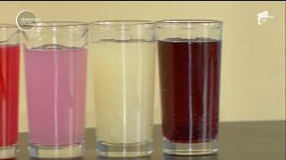 Românii sunt campioni la consumul de sucuri carbogazoase, deși doctorii trag alarma