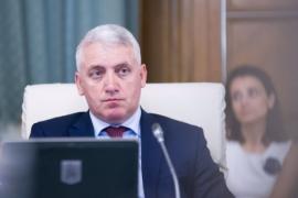 Anunţ şoc urmat de o demisie cu greutate în Ministerul Apărării! Adrian Ţuţuianu a demisionat după ce MApN a rămas fără bani