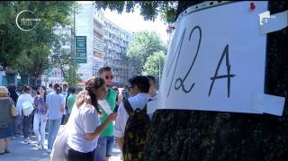 Schimbări majore în organizarea bacalaureatului! Când vor termina liceenii cursurile de acum