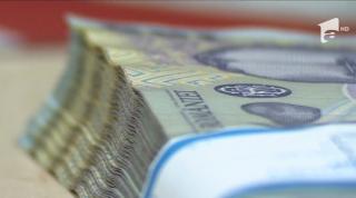 Până la finalul anului, ratele în lei ale românilor vor fi mai mari şi cu 10%!