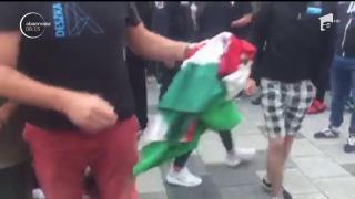 Scene incredibile la Campionatul European de Baschet din Cluj. Suporterii români au incendiat drapelul Ungariei (VIDEO)