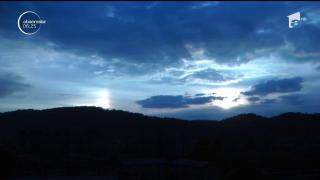Fenomen extrem de rar la Reşiţa! Localnicii au văzut pe cer DOI 'SORI'. Imagini INCREDIBILE!