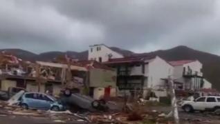 Zeci de mii de români se pregătesc să înfrunte în Florida cel mai mare pericol natural al anului, Uraganul Irma