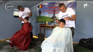 Pregătiţi de primul clopoţel! Copiii unor familii nevoiaşe din Vrancea se întorc la şcoală cu tunsori moderne