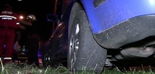 Petrecere încheiată tragic la Baia Mare. Un bărbat şi-a găsit sfârşitul sub o maşină, după ce a adormit