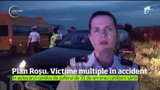 Impact VIOLENT între un autocar şi un camion, soldat cu 13 victime! A fost nevoie de intervenţia a ZECE ambulanţe