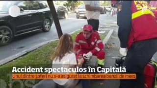 Trei persoane au fost rănite într-un accident produs pe Bulevardul Kiseleff din Capitală