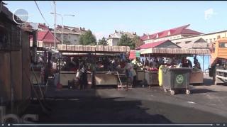 Un incendiu violent a mistuit o piaţă din Suceava şi a distrus un bar şi o cizmărie aflate în apropiere: "Era ceva înspăimântător"