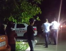 Bătaie generală în Alexandria, de la o întrecere cu maşini, între prieteni!