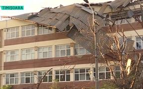 Vijelia violentă care a lovit România a fost de cinci ori mai slabă decât uraganul Irma, însă pagubele sunt uriaşe