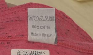 Haina îl face pe om bolnav. Jumătate din hainele de pe piaţa românească sunt de proastă calitate