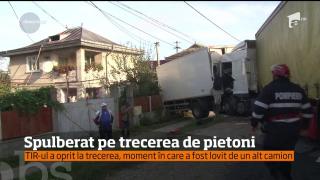 A MURIT fără vină în timp ce traversa regulamentar, după ce şoferul care i-a dat prioritate a fost izbit de un TIR