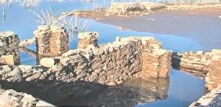 Bisericuţa dintre ape din Bezid, reconstruită! Nu pentru a se sluji în ea, ci pentru turiști.