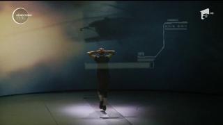 Spectacol-experiment: Piesa "UFO", o premieră naţională, a fost pusă în scenă la TNB cu ajutorul proiecţiilor virtuale