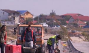 Deşi ar fi trebuit să fie gata într-o lună, autostrada urbană Bucureşti - Ploieşti mai întârzie un an
