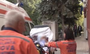 Șapte fraţi din Prahova cu vârste între o lună şi 7 ani, duşi de urgenţă la spital. Micuţii s-au intoxicat cu fum (VIDEO)
