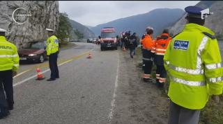 Eforturi disperate ale salvatorilor, pentru a găsi familia dispărută în Dunăre, la Caraș-Severin