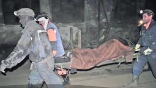 Minerii nu mai vor să moară în SUBTERAN şi au început să vorbească despre condiţiile în care muncesc sub pământ