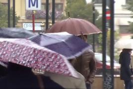 Schimbările bruşte de temperatură ne pot îmbolnăvi. Cum ne ferim de gripe şi răceli