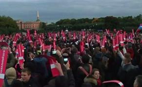 Vladimir Putin, sărbătorit cu proteste în toată Rusia la 65 de ani: 'Ţara noastră este condusă direct în prăpastie!'