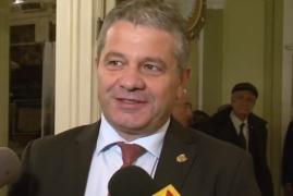 Ministrul Sănătăţii, Florian Bodog, e acuzat de plagiat