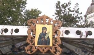 Începe cel mai mare pelerinaj din România. Primii credincioși au ajuns deja la moaștele Sfintei Parascheva