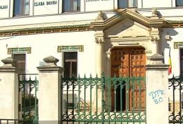 Doar una din 10 şcoli bucureştene are aviz ISU. Situaţii hilare pentru care nu s-au primit aprobările