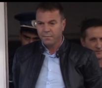 Vă mai amintiţi clipul "Cristi, băi, Cristi!''? Se pare că stăpânul patrupedului are ceva probleme cu legea