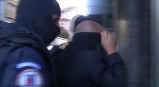 Rețea de cămătari, cu profit în afaceri de 300%. Un portar al Naţionalei a ajuns victima infractorilor