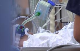 Drama româncelor diagnosticate cu cancer la sân. Sute de femei sunt nevoite să plece peste graniţe ca să se vindece