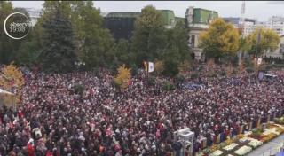 Peste 230 de mii de pelerini au trecut pe la moaștele Sfintei Parascheva. 500 de oameni au avut nevoie de îngrijirea medicilor