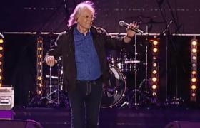 Cântăreţul Mihai Constantinescu a fost operat pe cord deschis! Inima lui a fost oprită timp de o oră şi jumătate