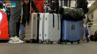 Români condamnaţi la Paris, după ce au găsit o metodă ingenioasă de a fura din bagajele turiştilor (VIDEO)