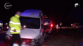 Sfârşit cumplit pe un drum din Ilfov. Femeie lovită mortal de o maşină, care a provocat mai apoi un carambol (VIDEO)