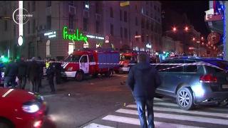 Accident tragic. Şoferiţă reţinută de poliţişti, după ce a intrat cu maşina de teren în pietoni. Cinci oameni au murit (VIDEO)